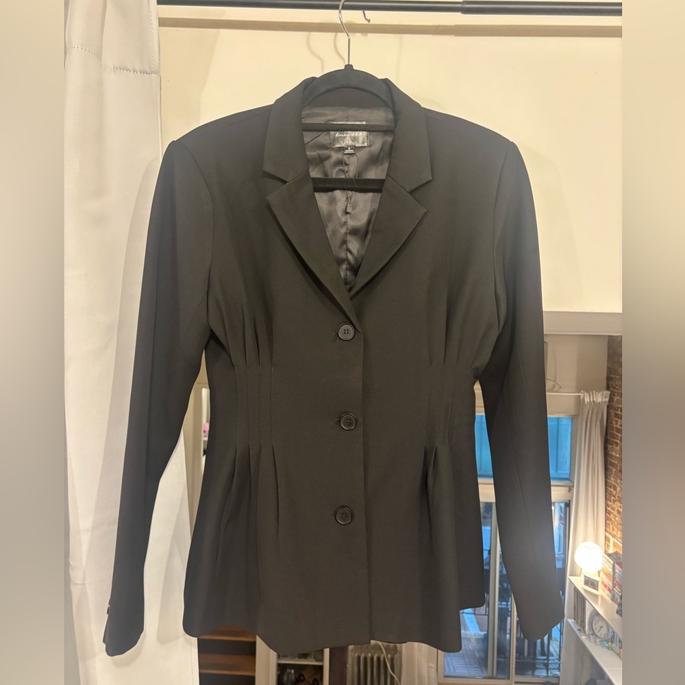Line and Dot Nigel Blazer